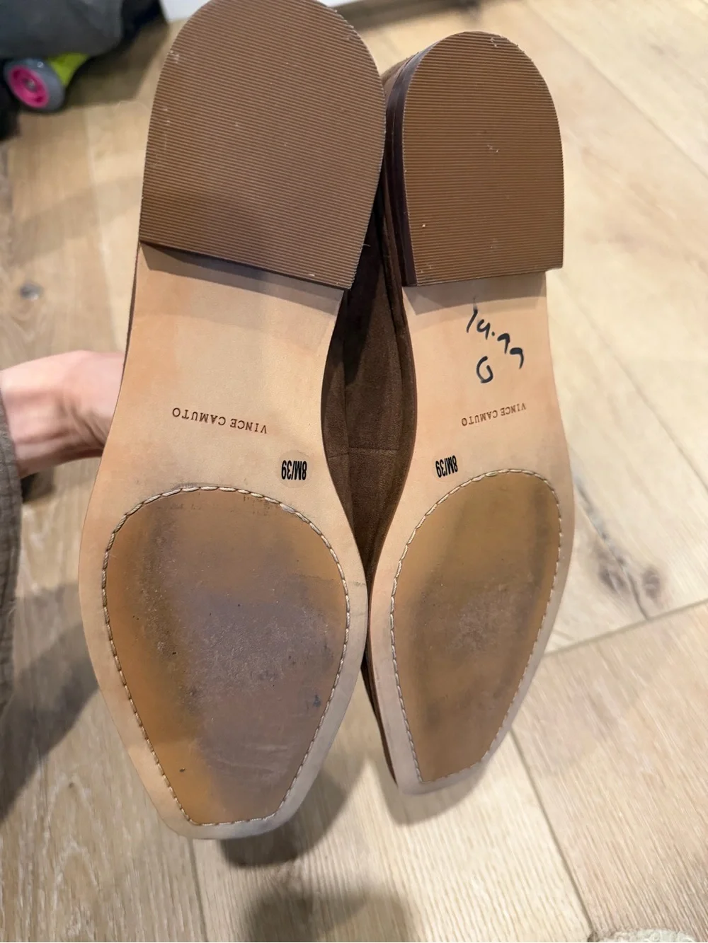 Vince Camuto suede uppers